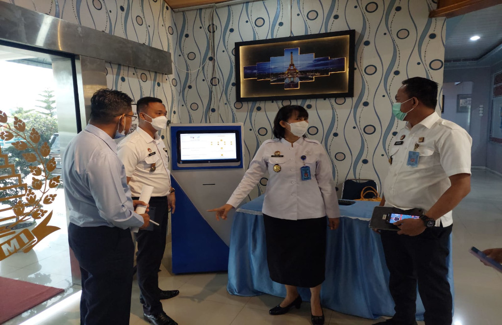 Monitoring dan Evaluasi Pelaksanaan Survei IKM dan IPK